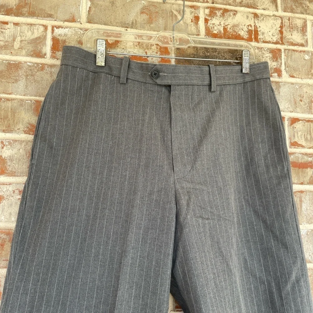 John W. Nordstrom Gray Striped Smartcare Men’s Slacks